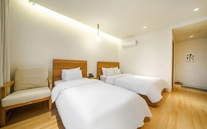 Oda (Deluxe Twin Breakfast Included (Doubl)