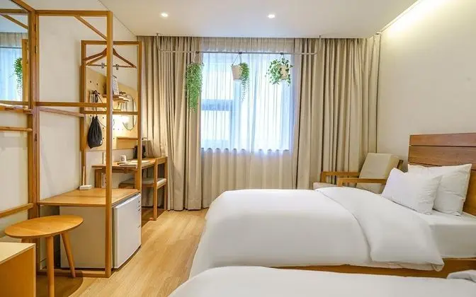 Oda (Deluxe Twin Breakfast Included (Doubl)