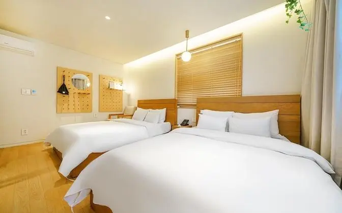 Oda (Royal Family Twin Breakfast Included )