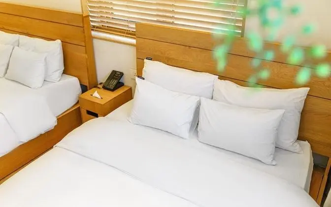 Oda (Royal Family Twin Breakfast Included )