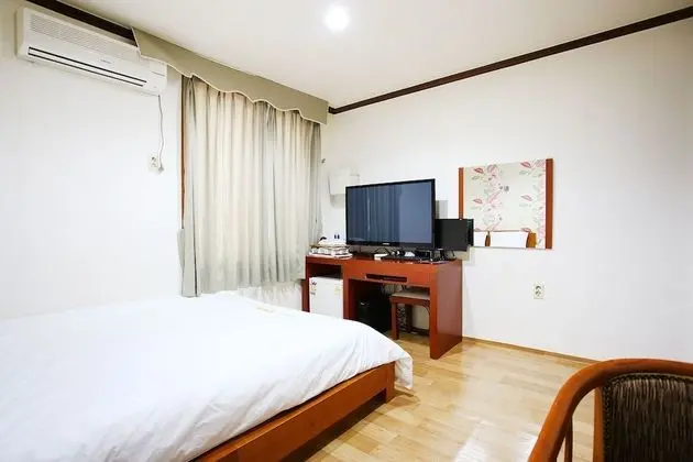 Oda (Standard Room)