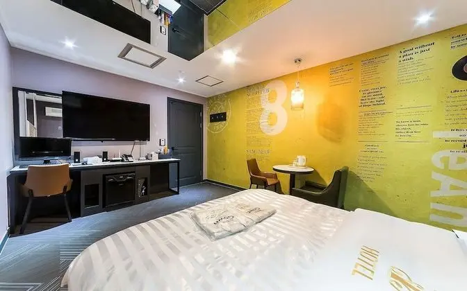 Oda (Deluxe (Netflix styler available))