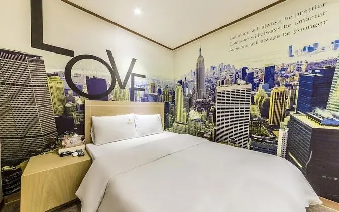 Oda (Deluxe (Netflix styler available))