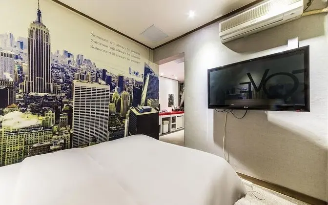 Oda (Deluxe (Netflix styler available))