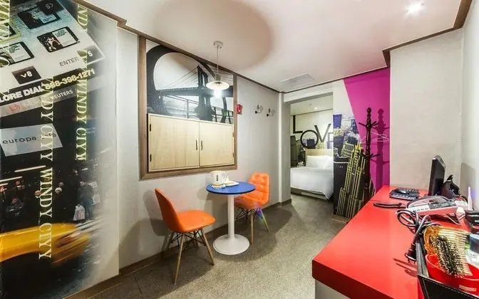 Oda (Deluxe (Netflix styler available))