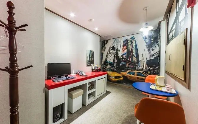 Oda (Deluxe (Netflix styler available))