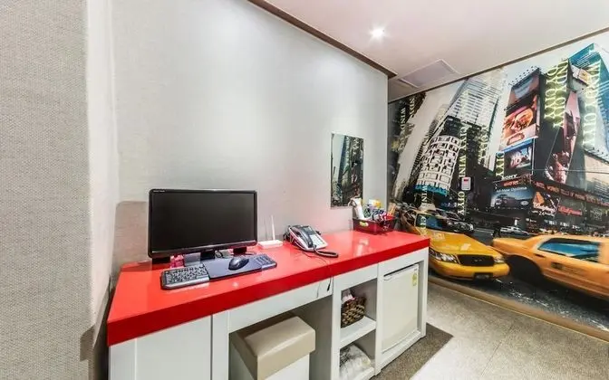 Oda (Deluxe (Netflix styler available))