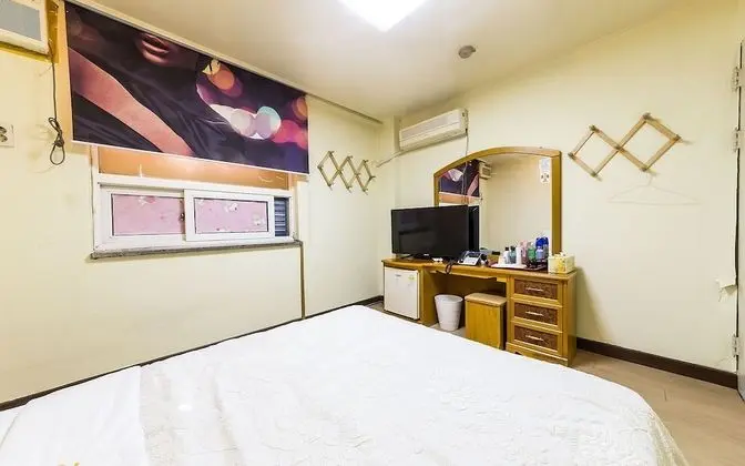 Oda (Standard Room)