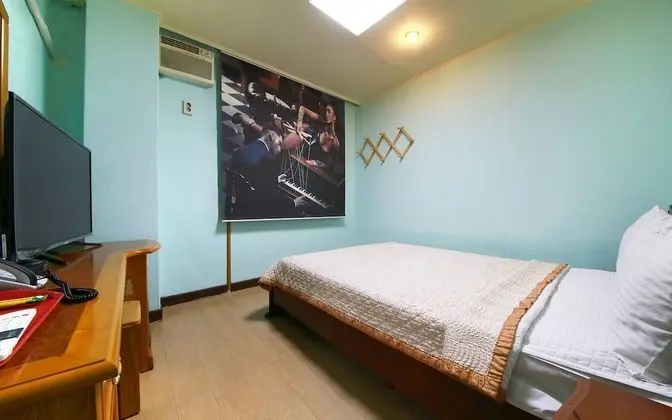Oda (Standard Room)
