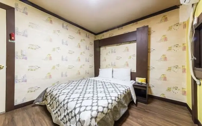 Oda (VIP room)