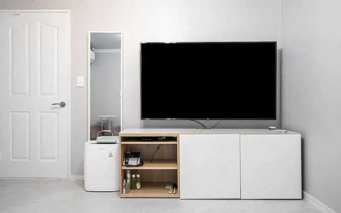 Oda (Standard Hansil (LG 70"TV + Netflix a)