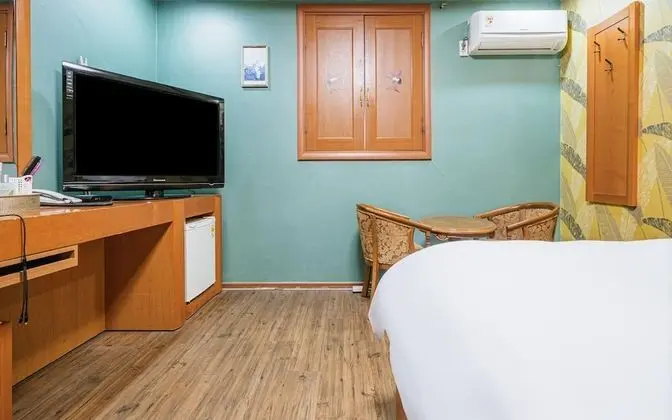 Oda (Special room (Netflix viewing availab)