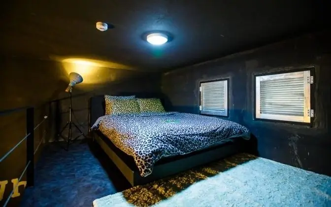 Oda (F101 [Black] (Duplex))