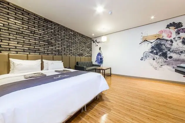 Oda (Special Room (Netflix))