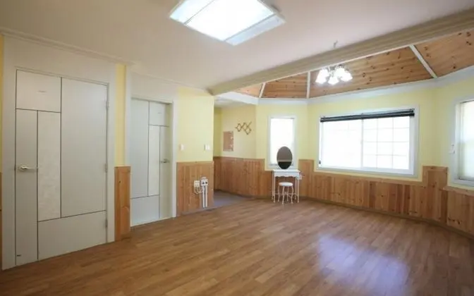 Oda (Power supply-15 special room)