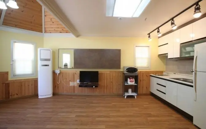 Oda (Power supply-15 special room)