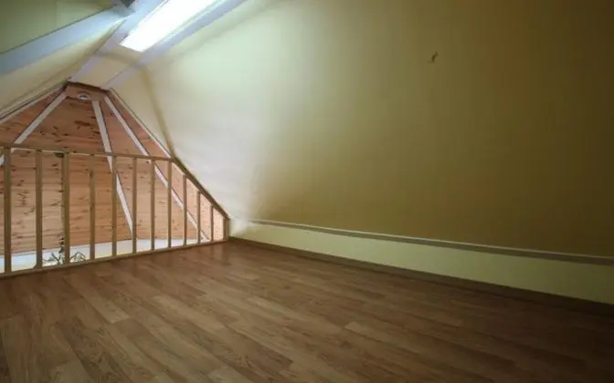 Oda (Power supply-15 special room)