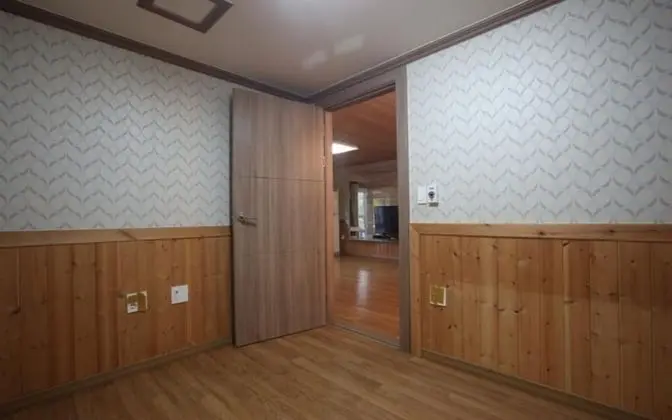 Oda (Separate House No 11)