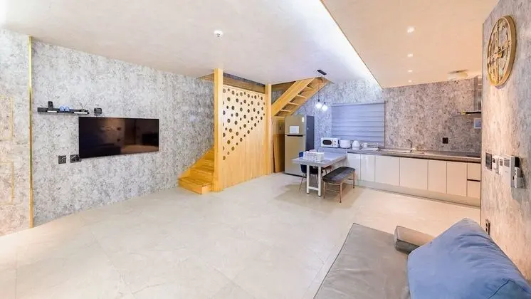 Basic Oda, 3 Yatak Odası (B)