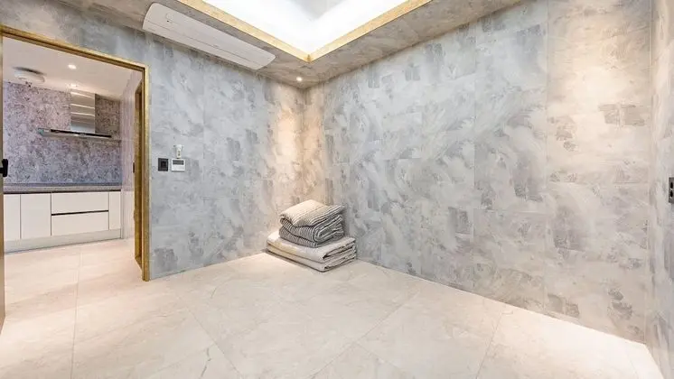 Basic Oda, 3 Yatak Odası (B)