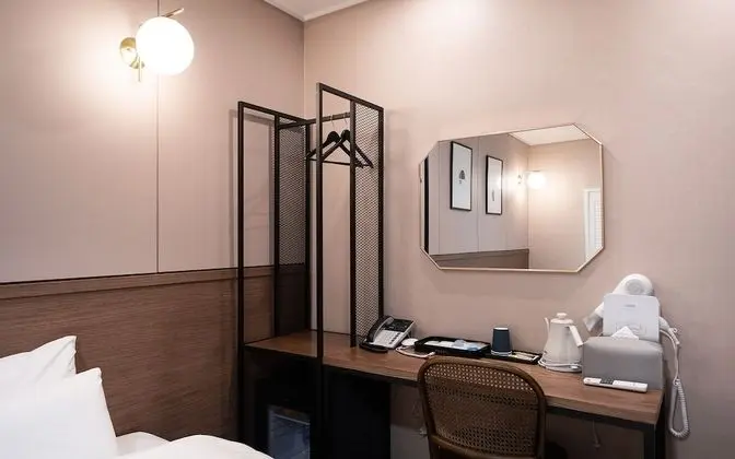 Oda (Business Twin Business Twin (Netflix )