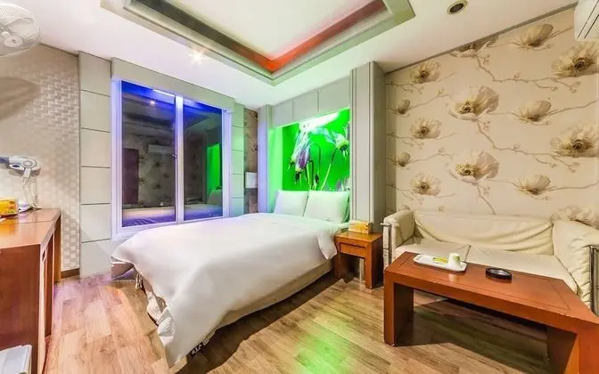 Oda (Semi-Special Room)