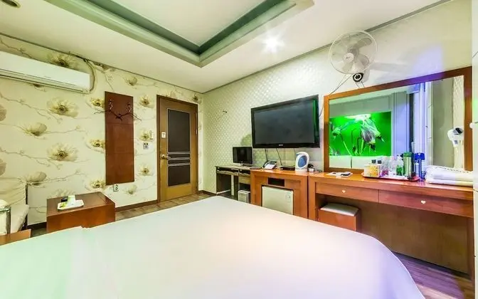 Oda (Semi-Special Room)