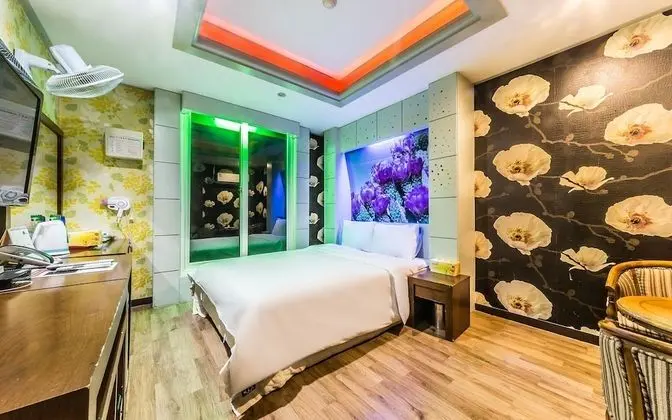 Oda (Semi-Special Room)