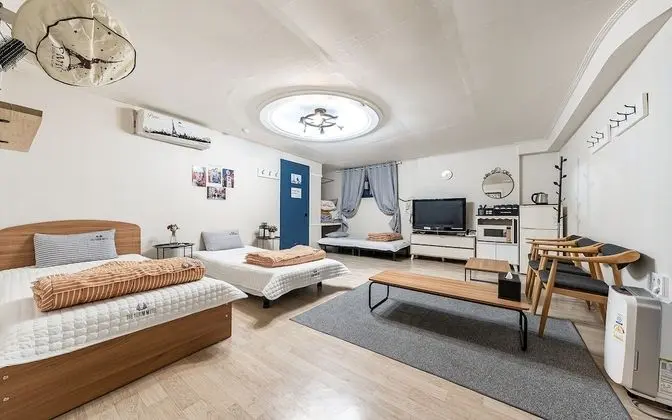 Oda (Basement Pension Room)