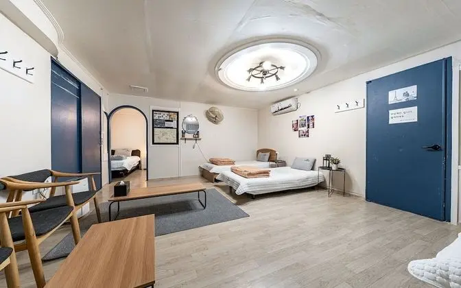 Oda (Basement Pension Room)