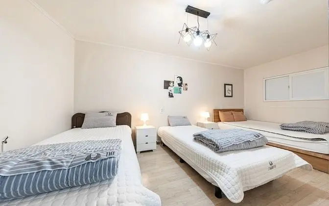 Oda (Basement Pension Room)