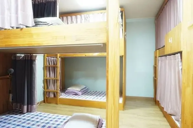 Ortak Ranzalı Oda, Sadece erkekler için (8 People)