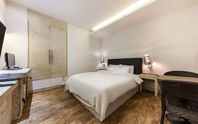 Oda (Standard room (netflix available))