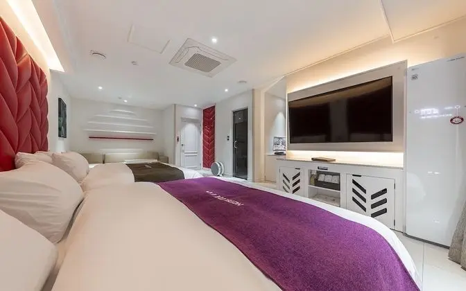 Oda (VVIP (Free Breakfast - Excluding SUN )