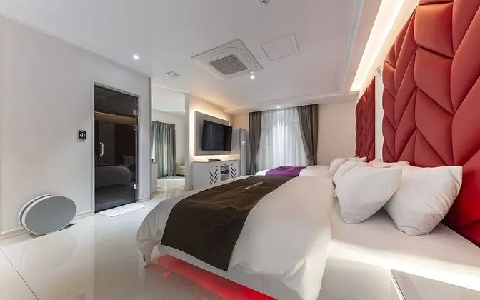 Oda (VVIP (Free Breakfast - Excluding SUN )