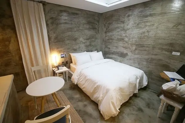 Oda (Standard (Sky Window))