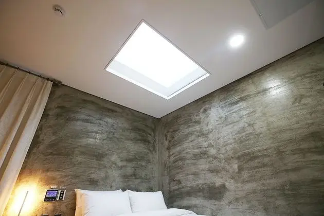 Oda (Standard (Sky Window))