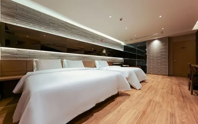 Oda (Twin Room (65-inch smart TV no-hard P)