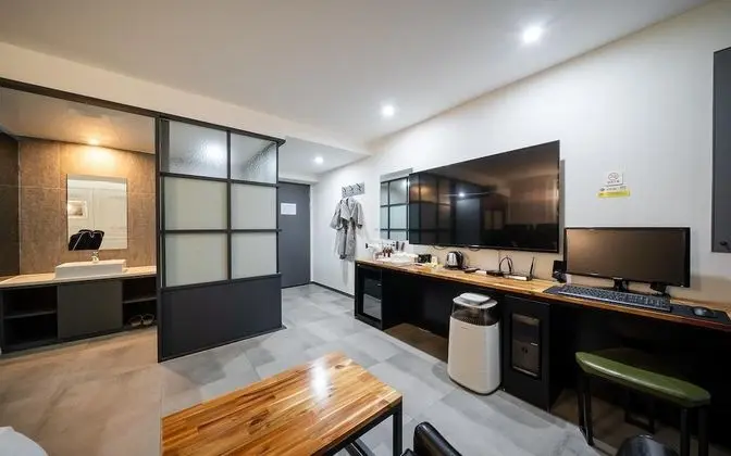 Oda (VIP couple game room (Begg Overwatch )