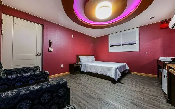 Oda (Special Room)