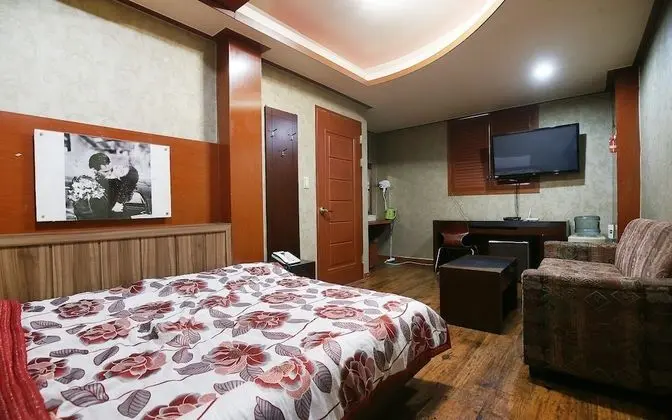 Oda (Special Room)