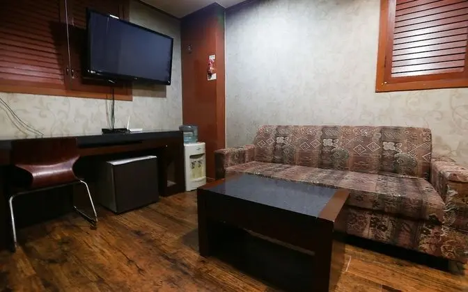 Oda (Special Room)