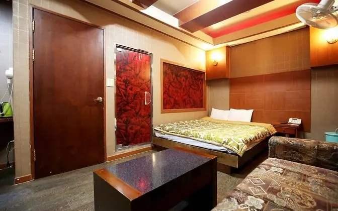 Oda (Special Room)