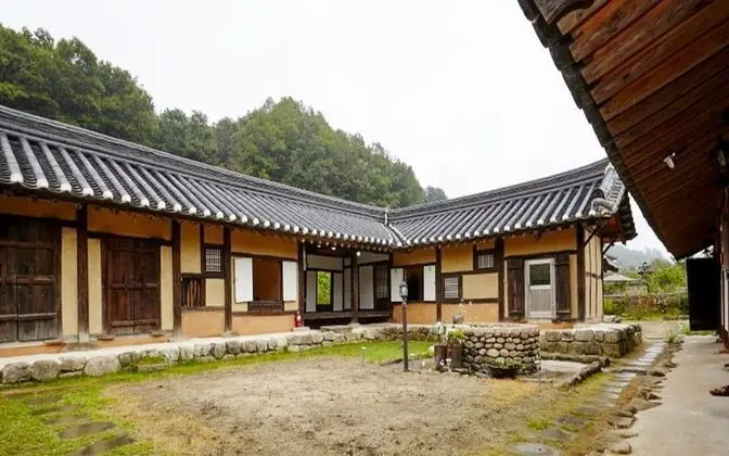 Oda (Main House Large Room + Small Room)