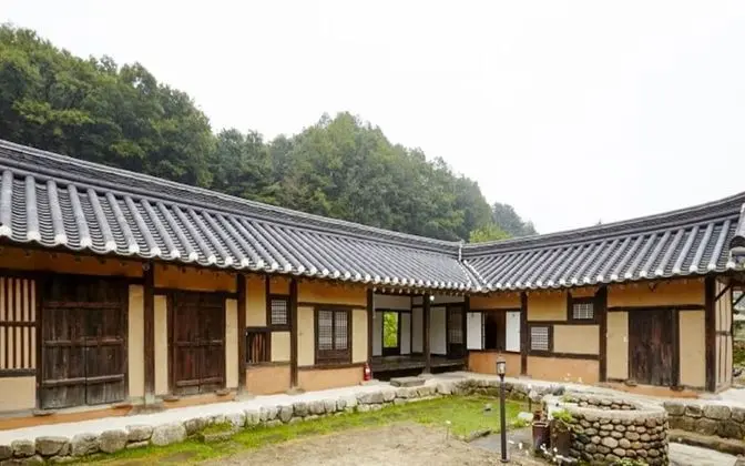 Oda (Main House Large Room + Small Room)