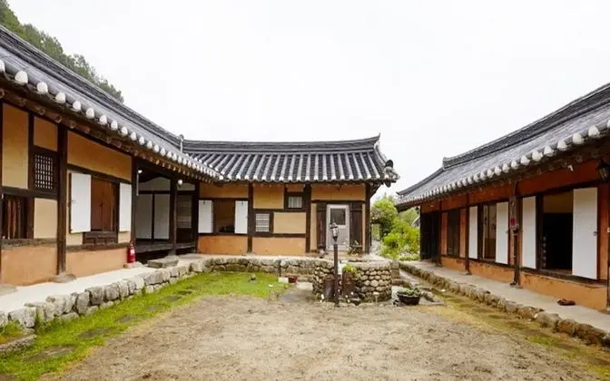 Oda (Main House Large Room + Small Room)