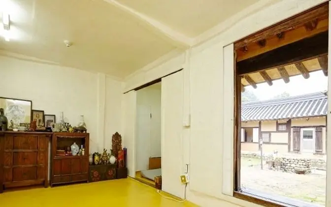 Oda (Sarangchae large room + small room)