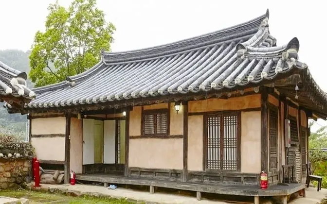 Oda (Sarangchae large room + small room)
