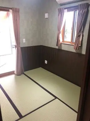 Family Villa (Sakura)