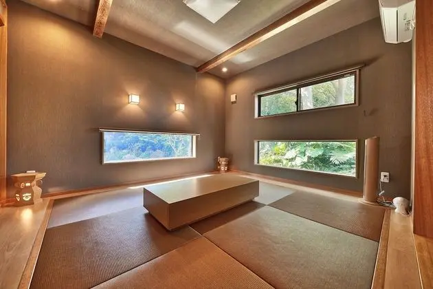 Deluxe Villa (for 8 Guests)